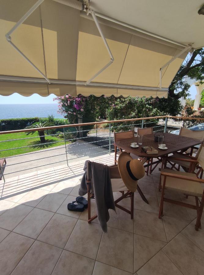 Oikia Eleanthi - Beachfront Garden Home! Митикас Экстерьер фото